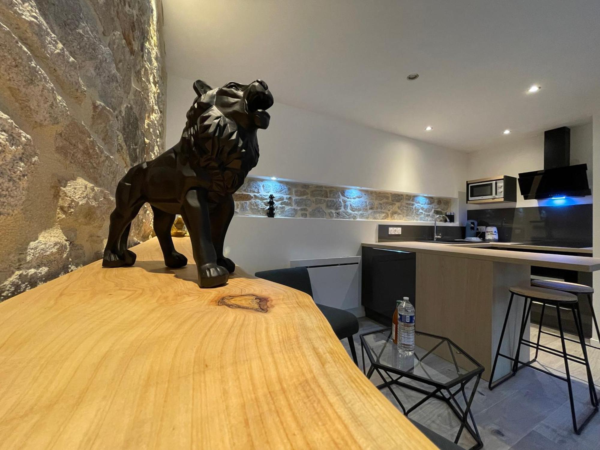 Le Calloch 2D - Studio 4 Etoiles - Quartier Gare - Wifi - Netflix Quimper Exteriör bild